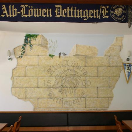 Gasthaus Traube Dettingen an der Erms Exterior foto